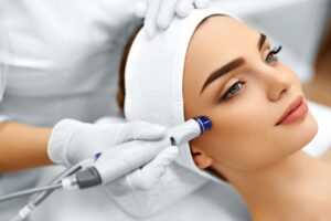 Read more about the article فوائد الهيدراماستر للعناية المتقدمة بالبشرة