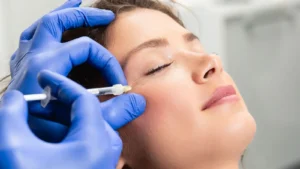 Read more about the article إبر النضارة للوجه فى جدة