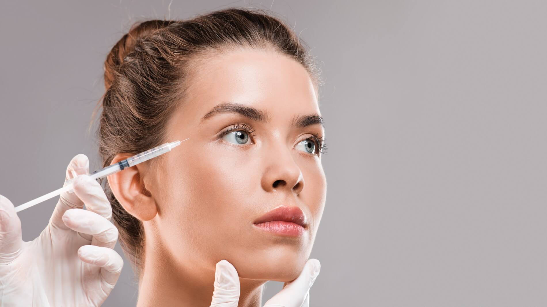 Read more about the article البوتوكس الوقائي: تأخير التجاعيد بالعشرينات